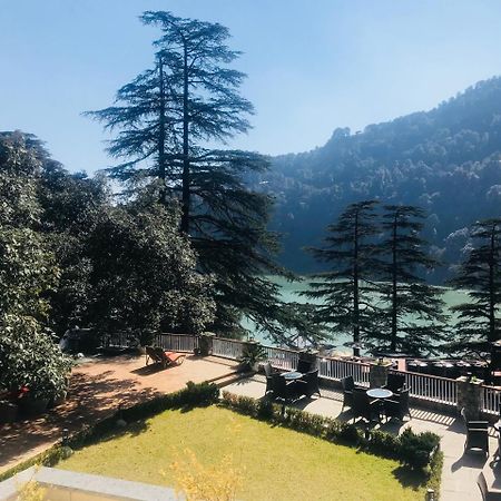 Season Hotel Нейнитал Екстериор снимка